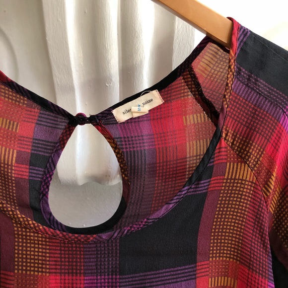 Plaid blouse - Picture 2 of 5